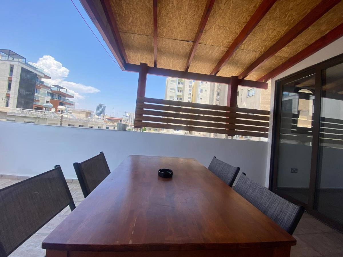 Philip Spacious Apartment リマソール エクステリア 写真